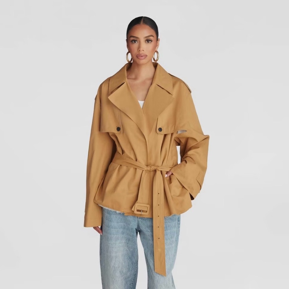 KBB by KAHLANA Women's 'The Belted Cropped Trench Jacket' - Light Brown